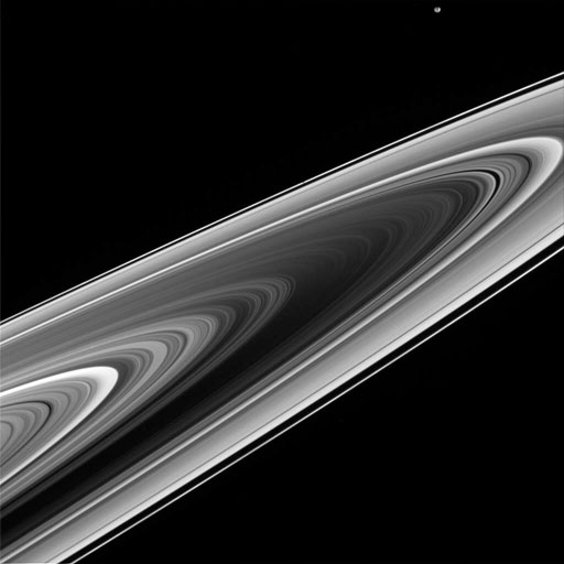 Anneaux de Saturne, sonde Cassini, 15 avril 2005 - Cr�dits image : NASA/JPL/Space Science Institute