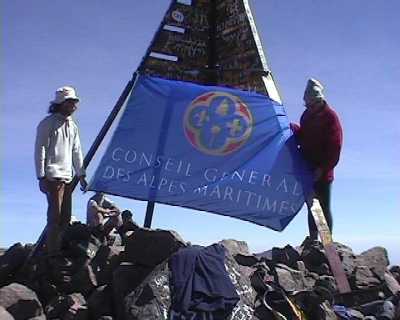 tous ensemble au sommet du Toubkal 4167 m - Etape Agadir, Maroc